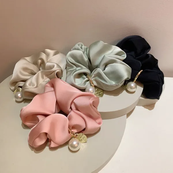 Chouchous À Perles En Satin